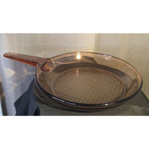 Corning Vision Amber Glass 10" Skillet Frying Pan Waffle Bottom No Lid USA